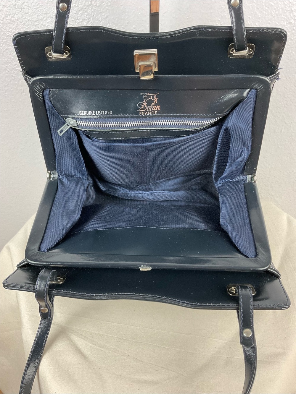 Vintage 1960's Blue Dofan of France Hand Bag with Silver-Tone Hardware - Picture 5 of 11